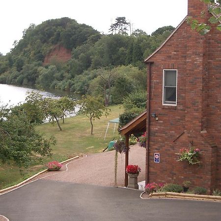 Severnside Bed & Breakfast Great Malvern Exterior photo